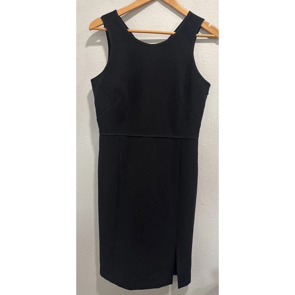 Ann Taylor Black Fitted Dress Sleeveless Size 10P  Classic Holidays